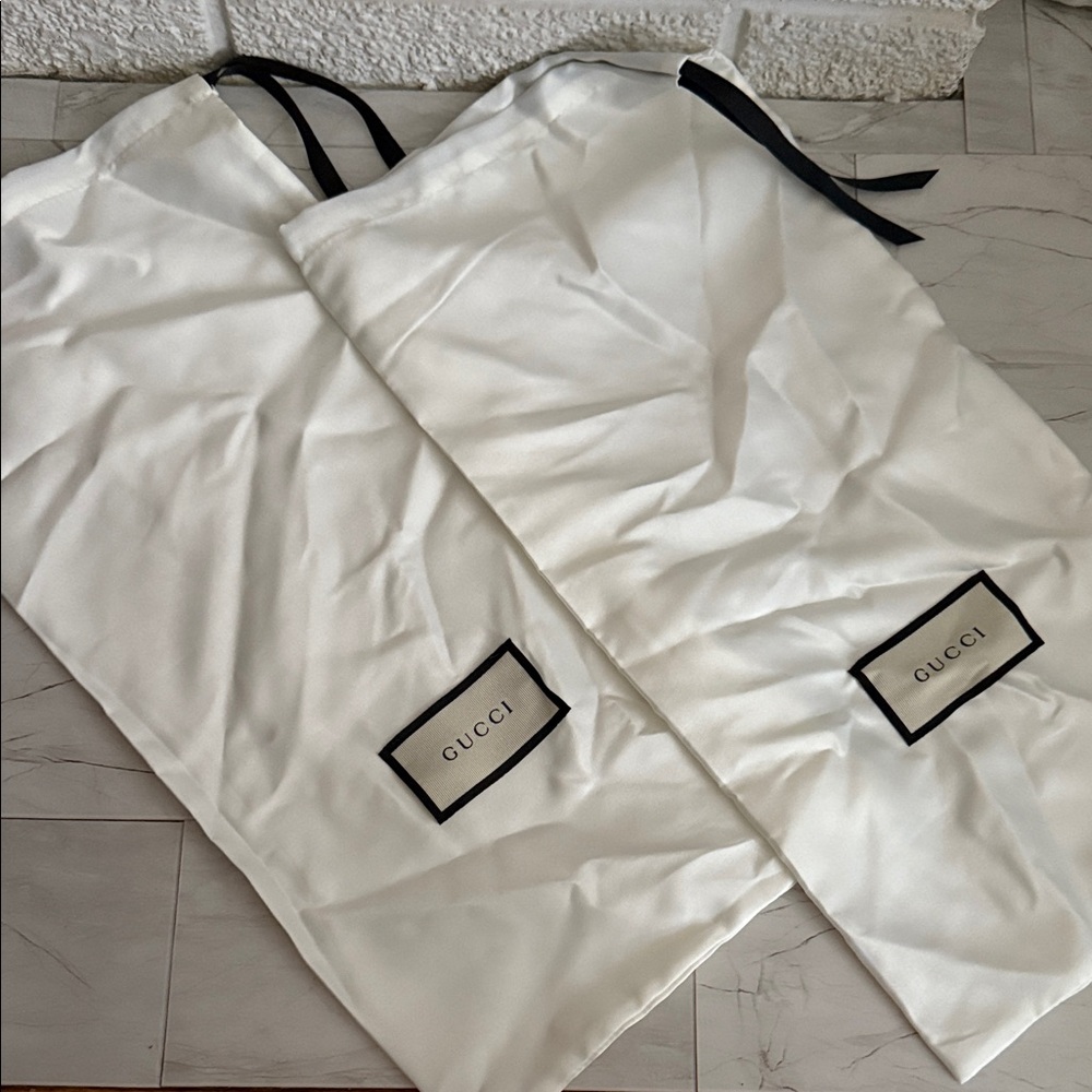 Gucci White Storage Bags with Black Logo